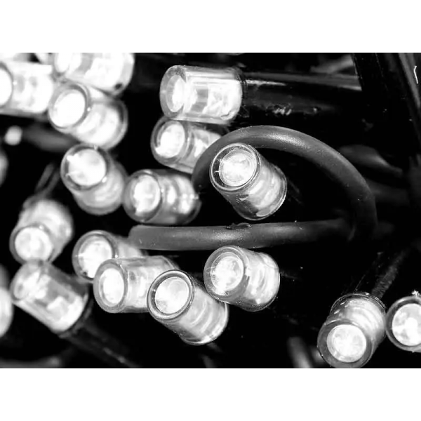 Гірлянда вулична 3,3мм чорний провід 10м мерехтлива лампа 100LED L Lux LINE-3.3-100