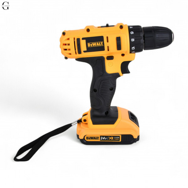 Шуруповерт аккумуляторный DeWalt 21V с набором инструментов в кейсе, 2 аккумулятора 2.0Ah